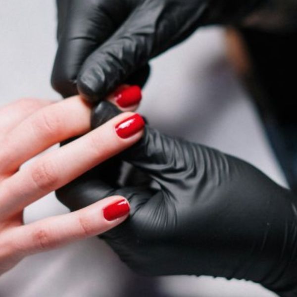 Reseña curso de uñas de gel de Viktoriia Klopotova