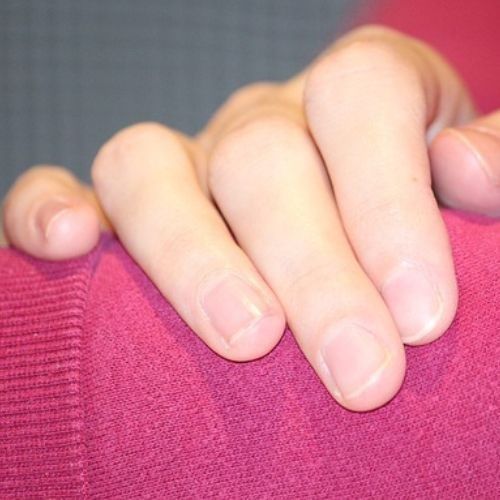 cómo fortalecer uñas débiles