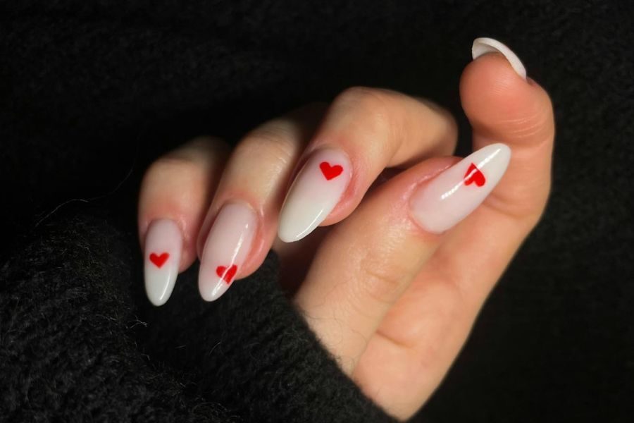 Encuentra tu curso de uñas acrílicas